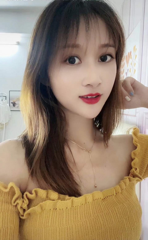 午夜风骚小姐姐